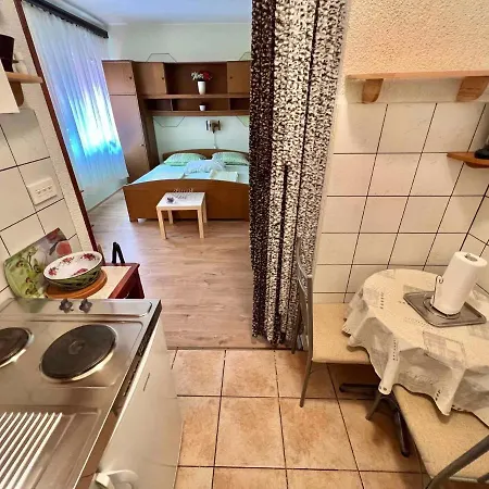 Apartament In 45735