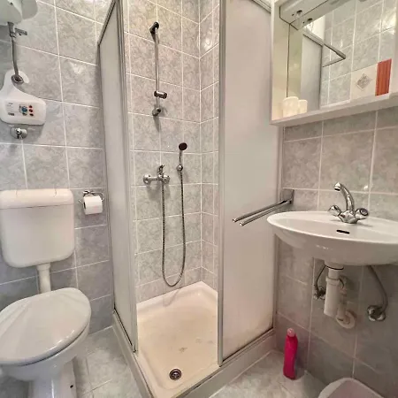 Apartment In 45735 Dramalj